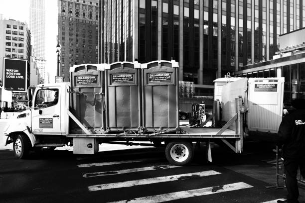 Best Luxury portable toilet rental  in Sandston, VA